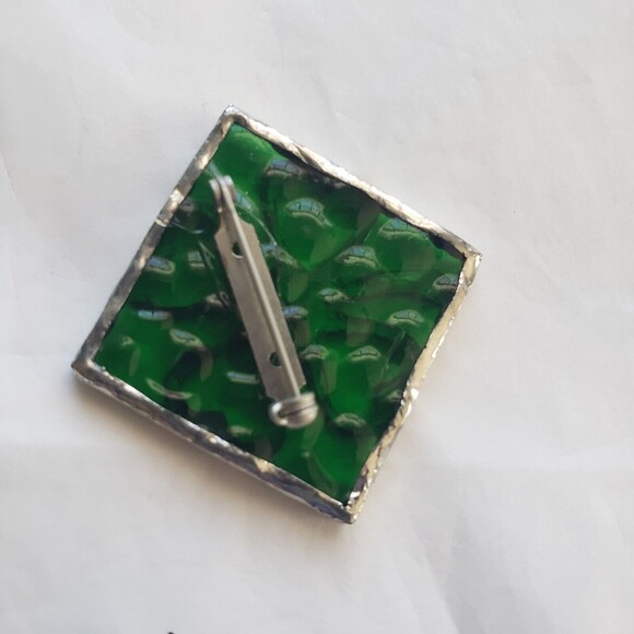 Shamrock Pin Brooch Handmade Green Stained Glass and Silver-toned 1.75 inch USA - Picture 2 of 4
